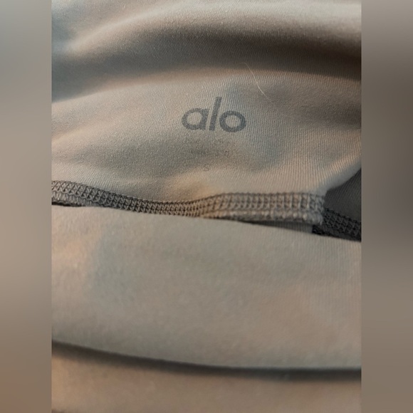 Alo Women’s Beige Taupe Leggings Size S Side Cutouts Mesh - Picture 4 of 4